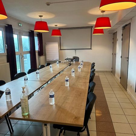 Brit Hotel La Bonne Etape Эврё Экстерьер фото